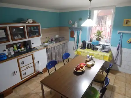 Eladó családi ház, Zánka 2 szoba 65 m² 68 M Ft