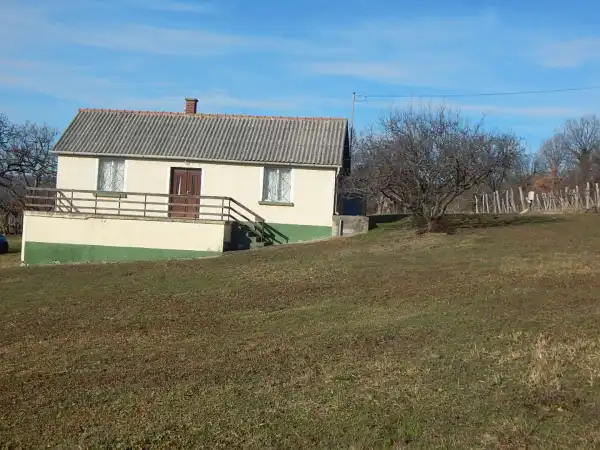Eladó Gyümölcsös, Szentbékkálla 3905 m² 59.99 M Ft