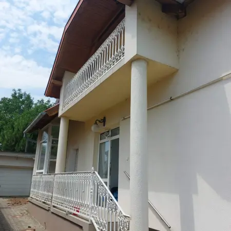 Eladó családi ház, Keszthely 6 szoba 150 m² 129.9 M Ft