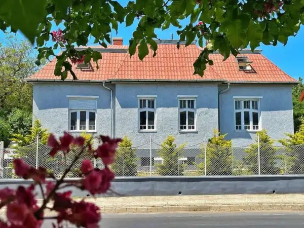 Eladó családi ház, Keszthely 5 szoba 190 m² 139 M Ft