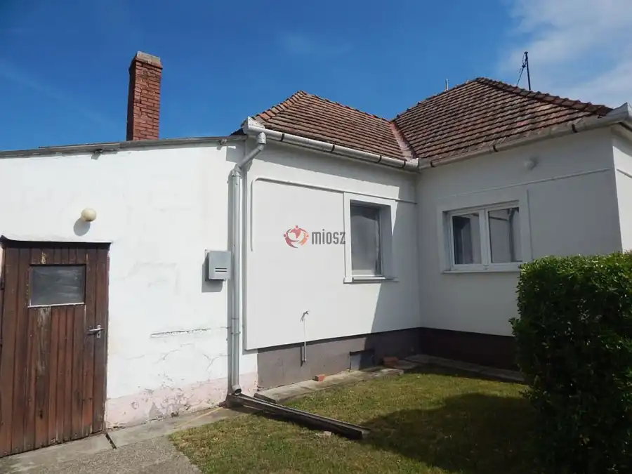 eladó családi ház, Tapolca