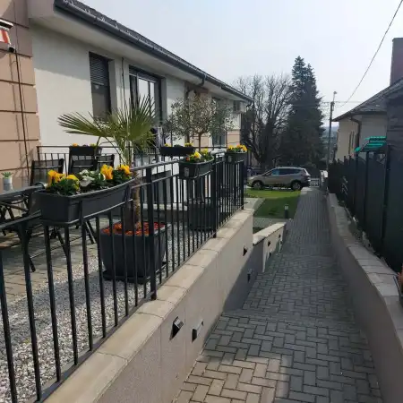 Eladó téglalakás, Hévíz 3 szoba 84 m² 124.7 M Ft